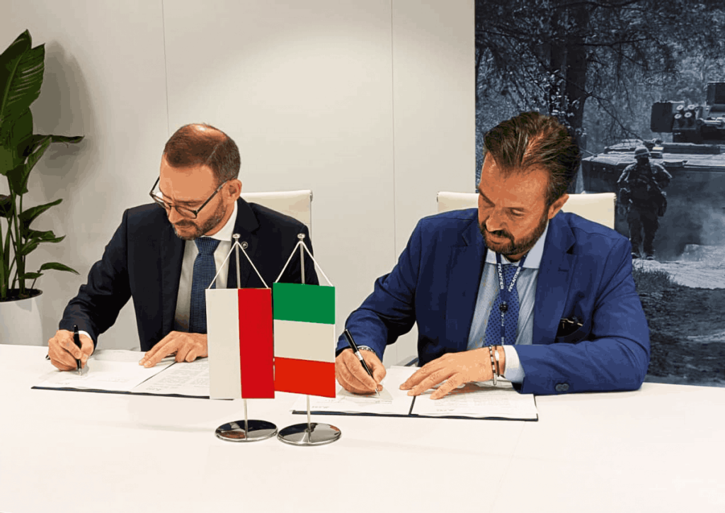 La firma dell'accordo