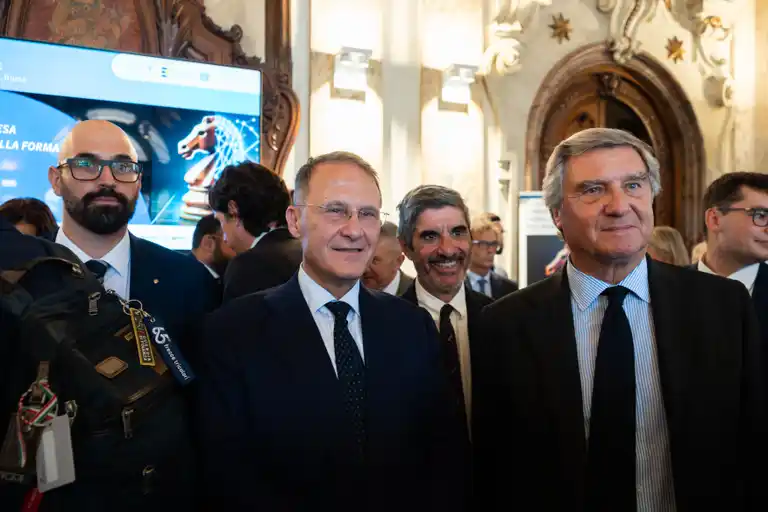 Da sinistra: Vincenzo D'Anna, l'On. Edmondo Cirielli; Direttore Scuola Giornalismo Luiss Gianni Riotta; Segretario generale della Corte dei Conti Franco Massi