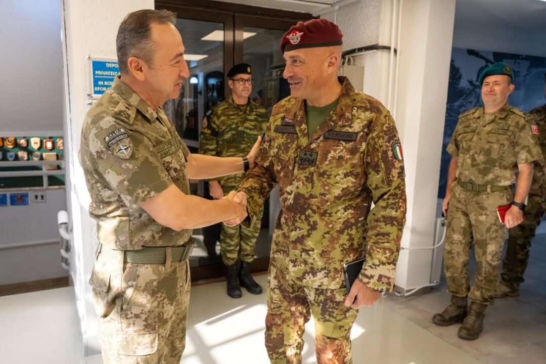 Gjenerali italian Roberto Vergori caktohet komandanti i ardhshëm i KFOR-it